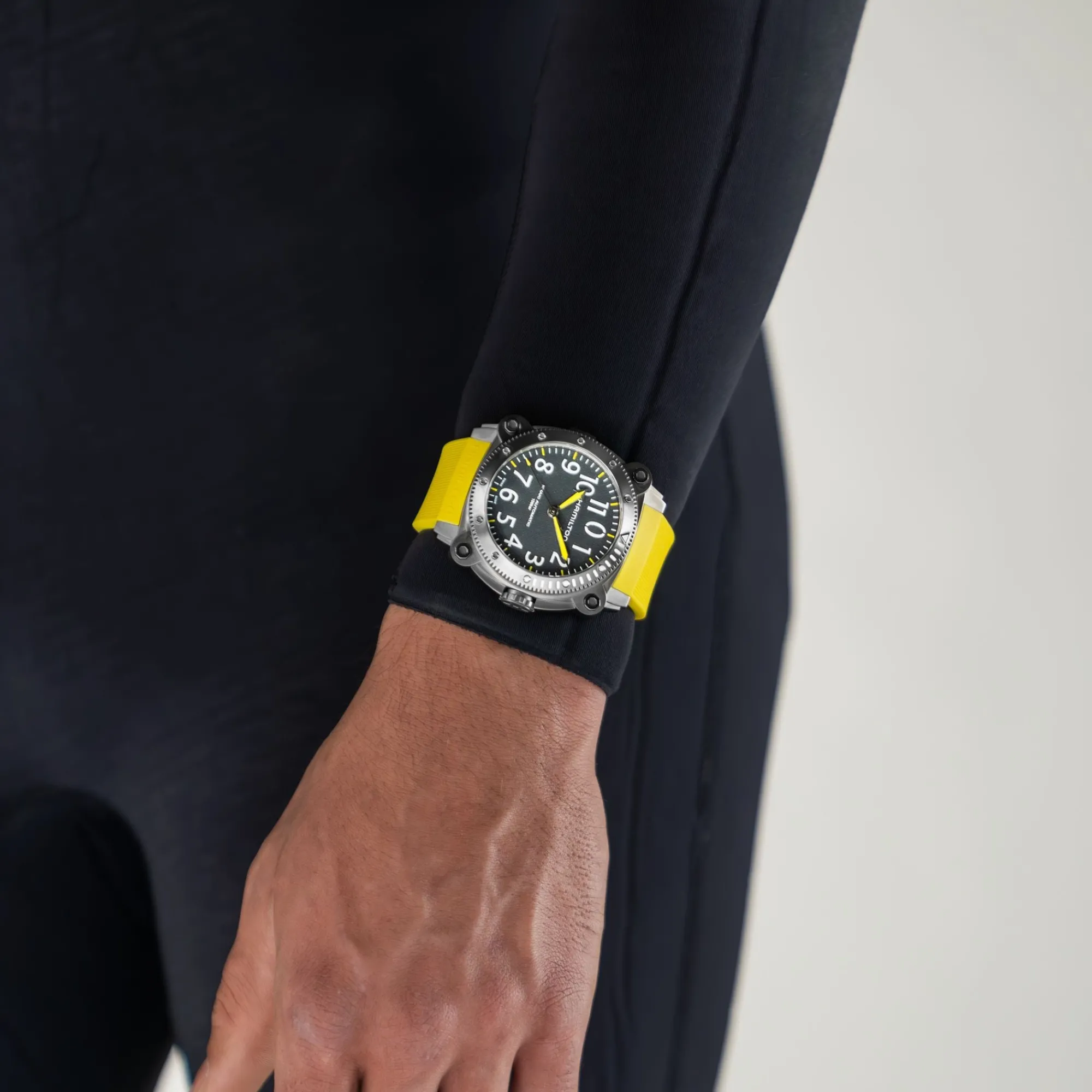 Khaki Navy BeLOWZERO Auto TITANIUM^Hamilton Watch Clearance